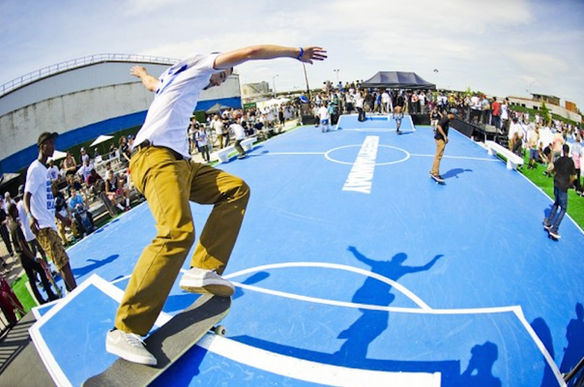 Nike Go Skateboarding Day — Detail View 2