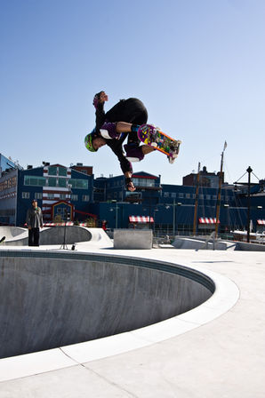 Pier 62 Hudson River Skate Park — California, USA